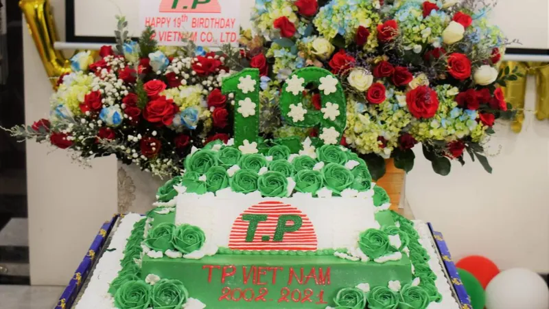 Sản phẩm 12 3235 — Công Ty TNHH T.P Việt Nam — MST 0302755631