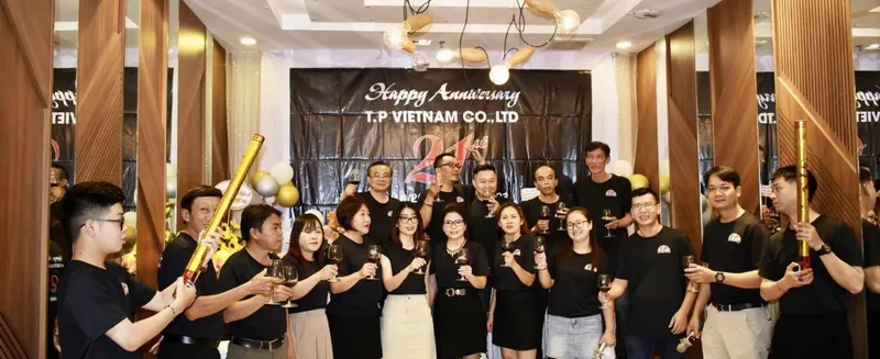 Sản phẩm 1 2507 — Công Ty TNHH T.P Việt Nam — MST 0302755631