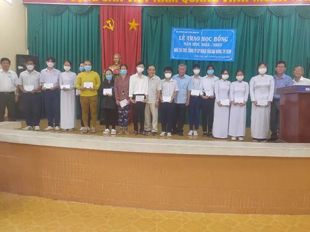 Sản phẩm 9 — Công Ty Cổ Phần Nhựa Tân Đại Hưng — MST 0302760102