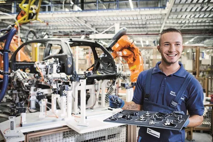 Sản phẩm FPT_Polytechnic_ Kỹ thuật cơ khí — Dầu Minh Nguyên Quang - Công Ty TNHH Thương Mại - Dịch Vụ Minh Nguyên Quang — MST 0302924897