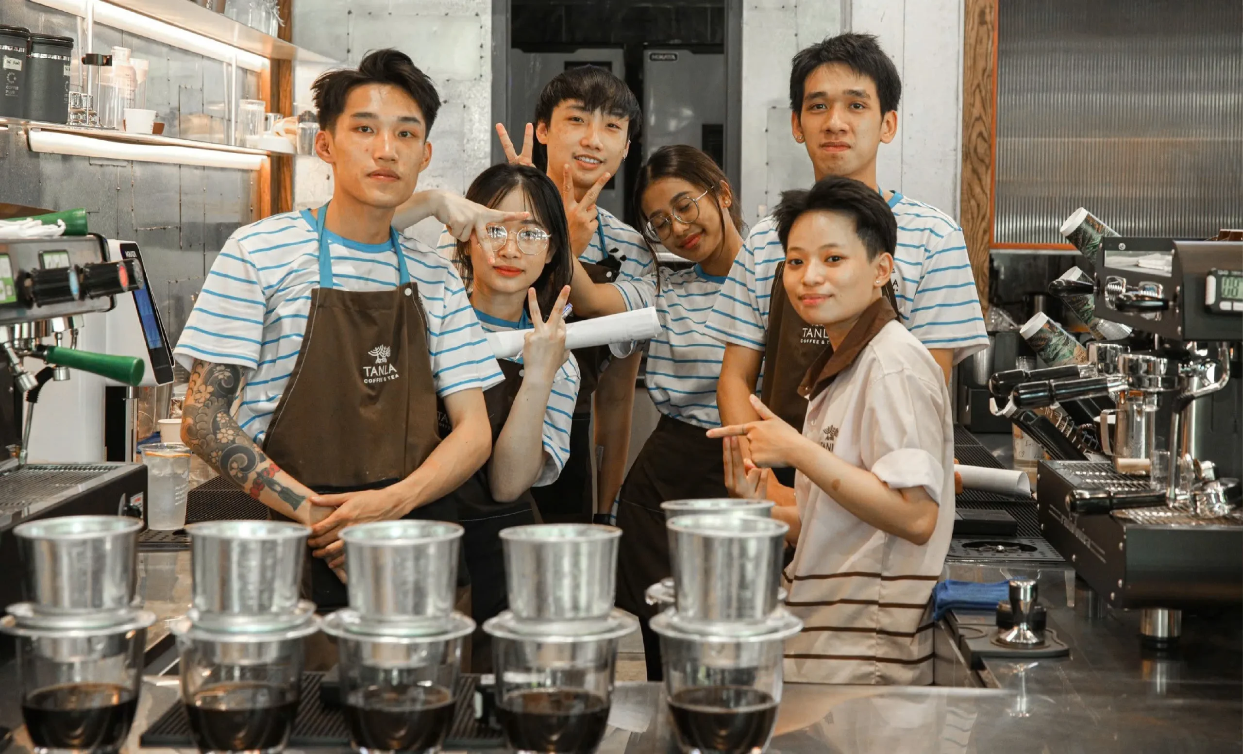 Sản phẩm Tanla Coffee tea_khach hang scaled — Công Ty Cổ Phần Tân Phạm Gia — MST 0302963984