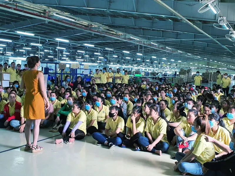 Sản phẩm cung ung lao dong — Vệ Sinh Công Nghiệp Nhơn Việt - Công Ty TNHH Nhơn Việt — MST 0302975080