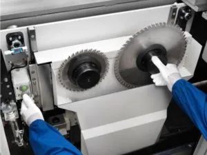 Sản phẩm Lưỡi cưa máy panel 1 300x225 — Máy Chế Biến Gỗ URI - Công Ty TNHH Thương Mại U.R.I — MST 0302983028