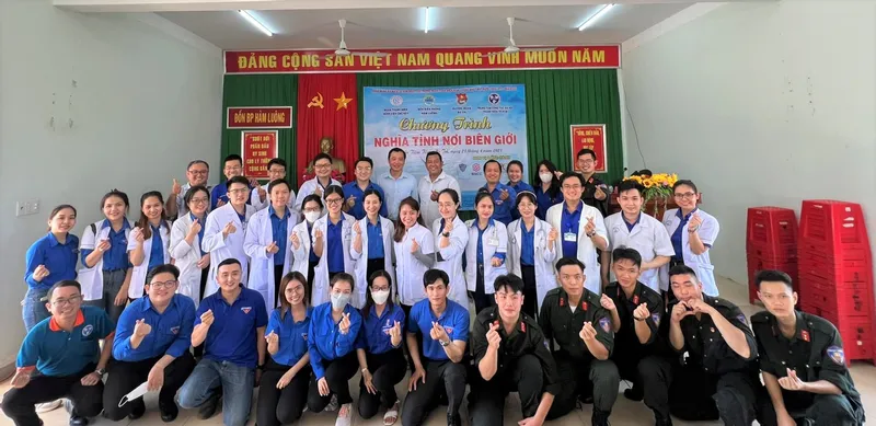 Sản phẩm nghia tinh bien gioi 1 — Tổng Công Ty Văn Hóa Sài Gòn — MST 0303158155