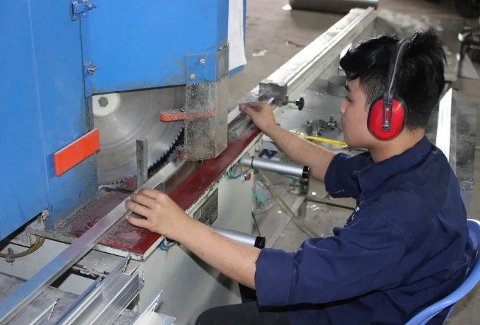 Sản phẩm 1 to cat nhom 33320 — Công Ty TNHH Tân Phú Lợi — MST 0303224418