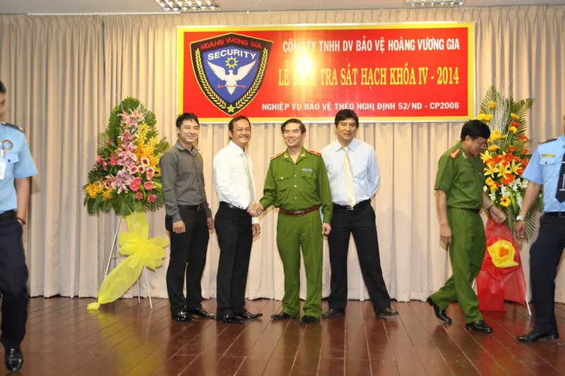 Sản phẩm 10476513_768512843188959_939298401_n — Bảo Vệ Hoàng Vương Gia - Công Ty TNHH Dịch Vụ Bảo Vệ Hoàng Vương Gia — MST 0303325504