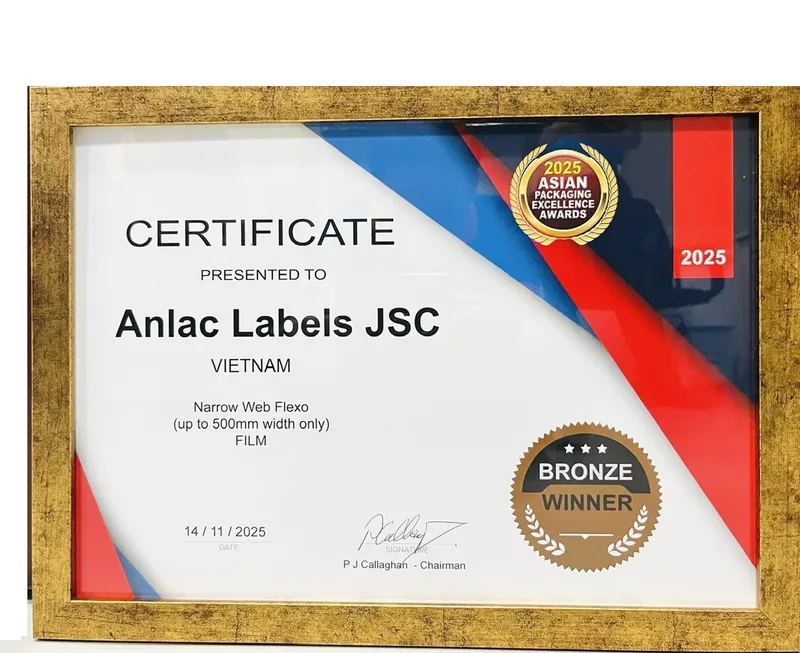 Sản phẩm Bronze Nerrow web Flexo on film — An Lạc Labels - Công Ty Cổ Phần In Nhãn Hàng An Lạc — MST 0303564622