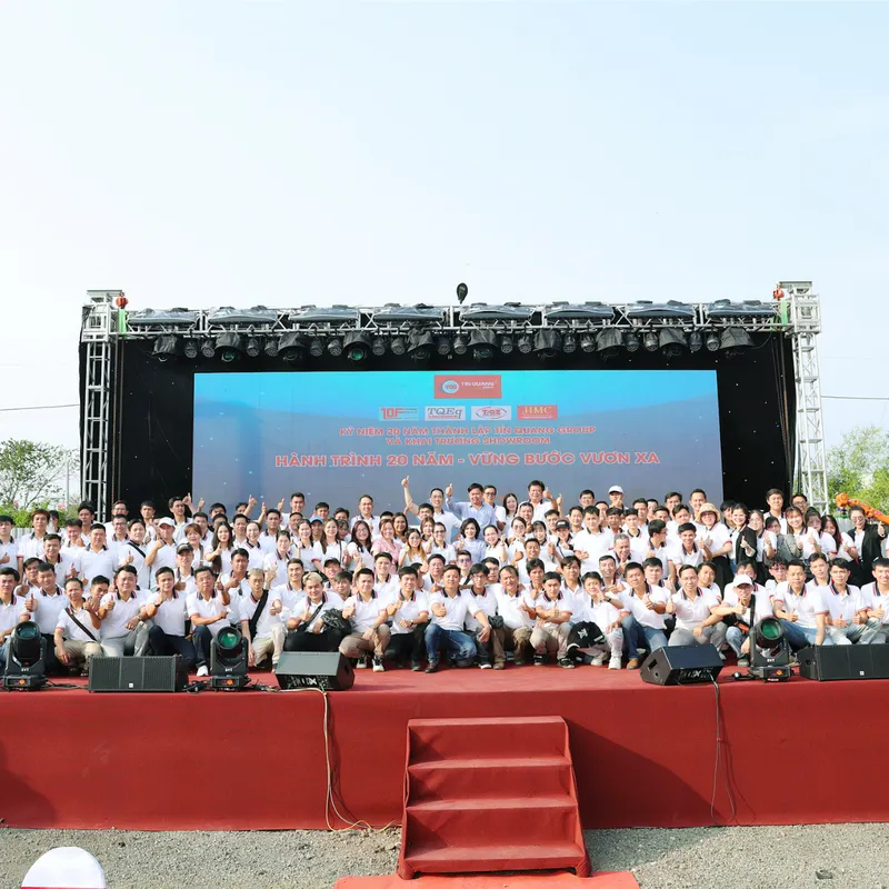 Sản phẩm tin quang group — Tín Quang Group - Công Ty TNHH Xe Nâng Tín Quang — MST 0303709606