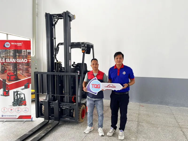 Sản phẩm quy trinh giao xe nang 4 1500x1125 1 — Tín Quang Group - Công Ty TNHH Xe Nâng Tín Quang — MST 0303709606
