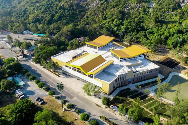 Sản phẩm nha ga tuyen cap treo Ba Den — Công Ty TNHH Thương Mại Thép Vĩnh Bình — MST 0303822721