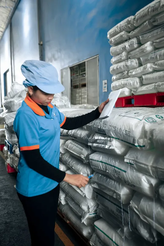 Sản phẩm 2 — Màng Nhà Kính Phong Kiều - Công Ty TNHH Phong Kiều — MST 0303866609