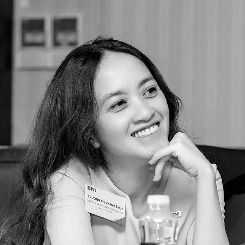 Sản phẩm chan dung khach hang thuy — Trà Việt - Công Ty Cổ Phần Sản Xuất Thương Mại Dịch Vụ Trà Việt — MST 0303896219