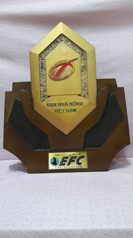 Sản phẩm ban nha nong viet nam 15258424420 — Công Ty Cổ Phần Vật Tư Tổng Hợp Và Phân Bón Hóa Sinh — MST 0303951558