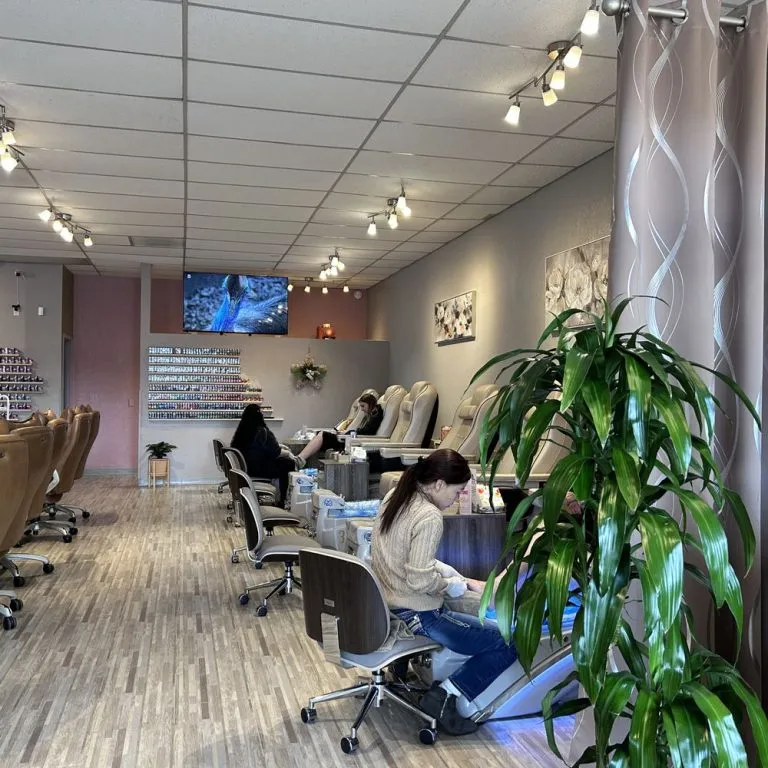 Sản phẩm nail salons in flagstaff arizona 1 768x768 — Công Ty Cổ Phần Thương Mại - Dịch Vụ An Biên — MST 0303996855