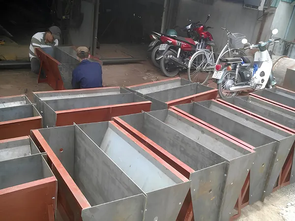 Sản phẩm Khuon bo via doi — Thiết Bị Xây Dựng Đại Thành Phát - Doanh Nghiệp Tư Nhân Đại Thành Phát — MST 0304030140