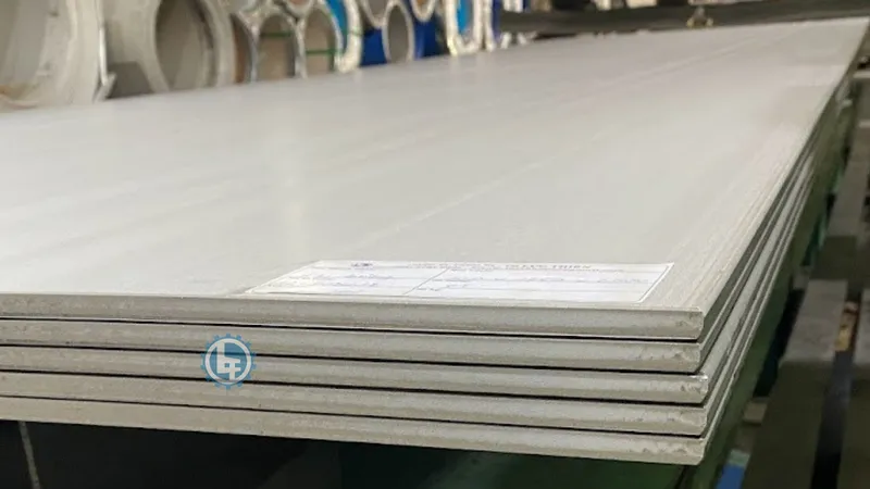 Sản phẩm 12 cai gi do — Công Ty TNHH Sản Xuất - Thương Mại Lực Thiên — MST 0304144099