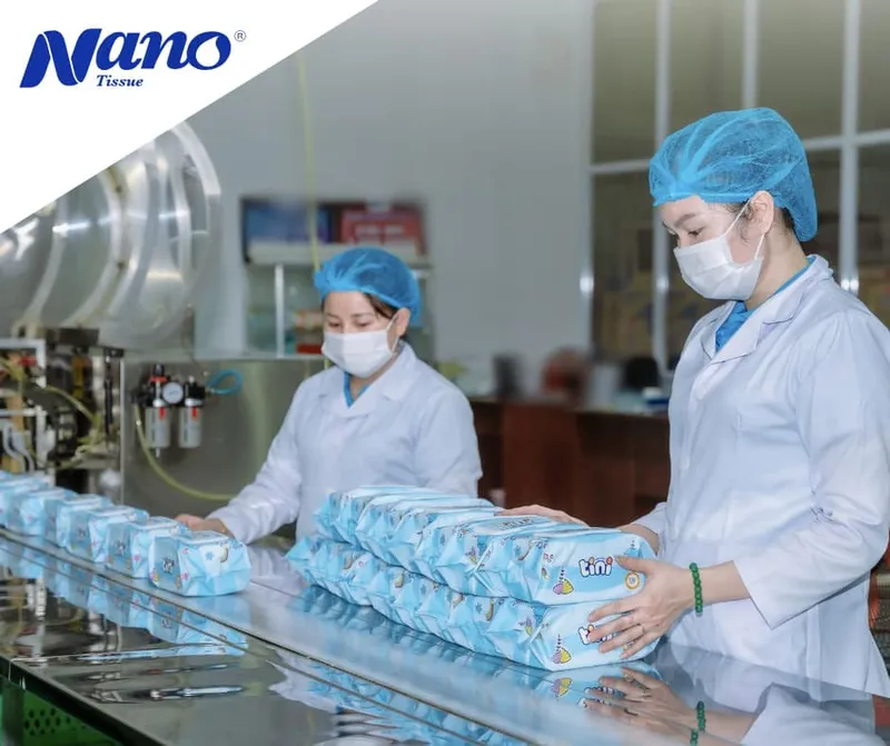 Sản phẩm 2024 04 17 14 10 gia cong khan uot baby — Công Ty TNHH Khăn Giấy Nano — MST 0304303976