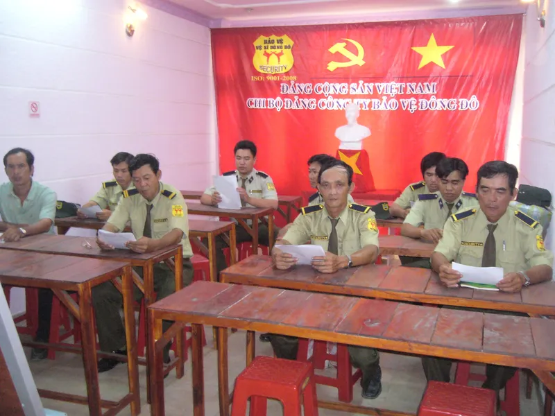 Sản phẩm z5241575869484 c460779bd925818a8d899f11c8c8bdb2 — Bảo Vệ Đông Đô - Công Ty TNHH Dịch Vụ Bảo Vệ Đông Đô — MST 0304339757