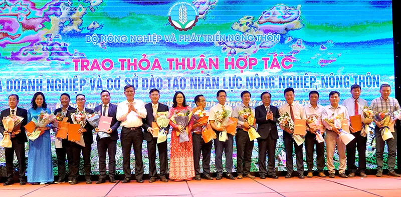 Sản phẩm quang binh 1 — Công Ty TNHH Dịch Vụ Kỹ Thuật Nông Nghiệp Và Thương Mại An Hưng — MST 0304457535