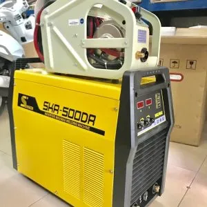Sản phẩm z1547881441741_0ee6a1bd261245e94f29c143431005c1 300x300 — Thiết Bị Công Nghiệp Vê Ga - Công Ty Cổ Phần Công Nghệ Và Thiết Bị Công Nghiệp
Vê Ga — MST 0304524460
