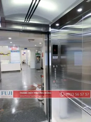 Sản phẩm thang may benh vien 300x400 — Thang Máy Phương Đông - Công Ty CP Công Nghệ Thang Máy Phương Đông — MST 0304590953