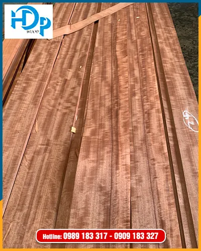 Sản phẩm van veneer 1 — Gỗ Hùng Đại Phát - Công Ty TNHH Thương Mại Sản Xuất Trang Trí Nội Thất Hùng Đại
Phát — MST 0304598455