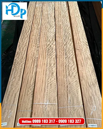 Sản phẩm van veneer 15 — Gỗ Hùng Đại Phát - Công Ty TNHH Thương Mại Sản Xuất Trang Trí Nội Thất Hùng Đại
Phát — MST 0304598455