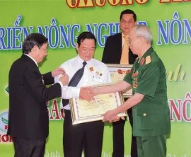 Sản phẩm 92784412783 2709 — Dịch Vụ Bảo Vệ Đại Trung - Công Ty TNHH DV Bảo Vệ Đại Trung — MST 0304637538