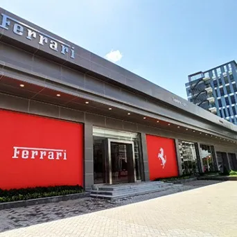 Sản phẩm showroom ferrari quan 7 muaxegiatot vn 5900 — Cửa DaiHan - Công Ty TNHH Thương Mại Dịch Vụ Kinh Tuyến — MST 0304644020