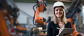 Sản phẩm csm_female chief engineer_3840x1412_a961ab2ade — Văn Phòng Đại Diện HYDAC Technology PTE LTD Tại Thành Phố Hồ Chí Minh — MST 0304659355