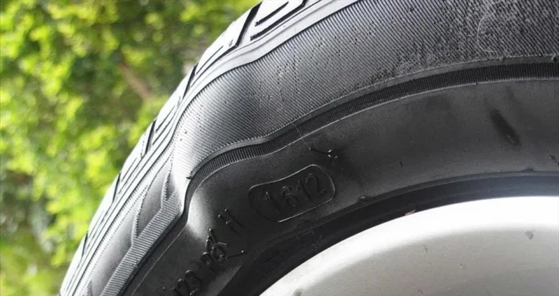 Sản phẩm lop xe oto bi phu — Công Ty TNHH Xuất Nhập Khẩu Lốp Xe Thịnh Phát — MST 0304884696