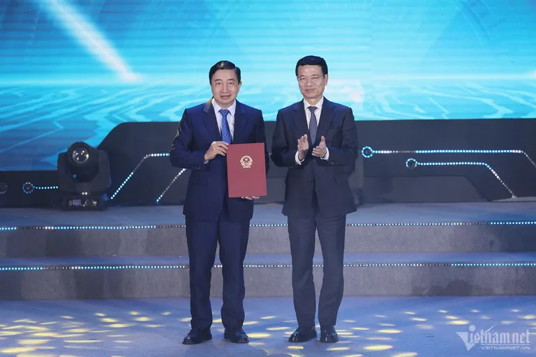 Sản phẩm w doanh nghiep 1 1 1193 — Truyền Thông Davicom - Công Ty CP Truyền Thông Đại Việt — MST 0304903123