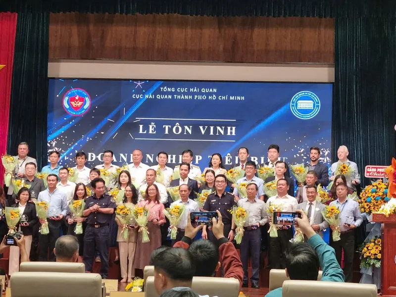 Sản phẩm z6190168436964_1a92edd19e66fd8242c9efaf8a0b5450 — Công Ty Cổ Phần Hóa Chất á Châu — MST 0304918352