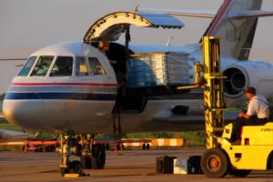 Sản phẩm air freight 1_r — Công Ty TNHH Giao Nhận Vận Tải Liên Hợp (Union Trans) — MST 0304958450