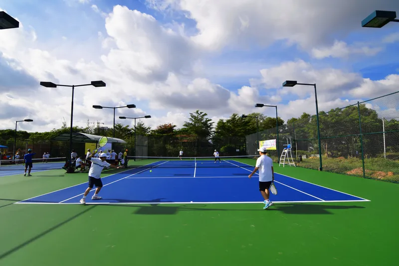 Sản phẩm thi cong san tennis 03 san tennis nha khach dai hoc quoc gia tp. hcm — Công Ty TNHH Xây Dựng Thể Thao Anh Quí — MST 0305144736