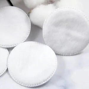 Sản phẩm Vai Khong Det Spunlace 300x300 — Vải Xăm Kim PCC - Công Ty TNHH Truyền Thông Sức Mạnh — MST 0305225632