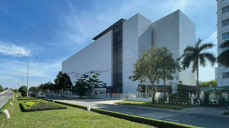 Sản phẩm FptDataCenter 1 — Công Ty Cổ Phần Cơ Điện Đoàn Nhất — MST 0305289273