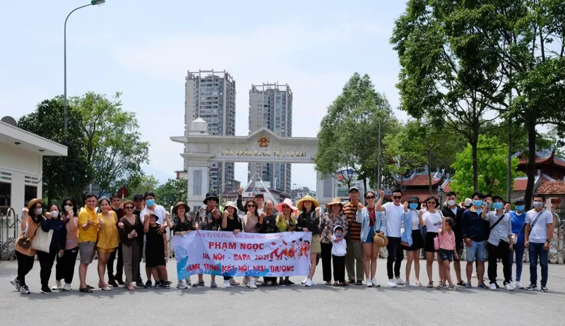 Sản phẩm z7174874239200_7a766cbc539e9ee2256a2a28737961f9 — Công Ty Cổ Phần Sản Xuất Thương Mại Phạm Ngọc — MST 0305310373