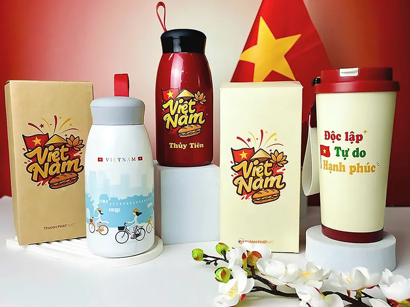 Sản phẩm qua tang quoc khanh 2 9 2025 a kim 11 — Công Ty TNHH Sản Xuất Thương Mại Á Kim — MST 0305429675