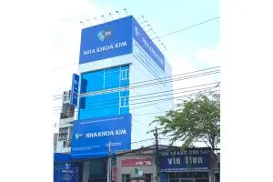 Sản phẩm (300x200)__thiet_ke_va_thi_cong_noi_ngoai_that_cho_nha_khoa_kim_copy — Công Ty TNHH Trang Trí Nội Thất Và Xây Dựng Đồng Khởi — MST 0305686552