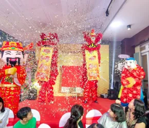 Sản phẩm khai truong showroom bentre 4 1302 — Queen Food - Công Ty TNHH Thực Phẩm Nữ Hoàng — MST 0305703825