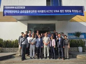 Sản phẩm z7314747908478_f0d9bd6834da6d3fd5e9696bffb1f16c 300x225 — KCTC Logistics - Công Ty TNHH KCTC Việt Nam — MST 0305713245