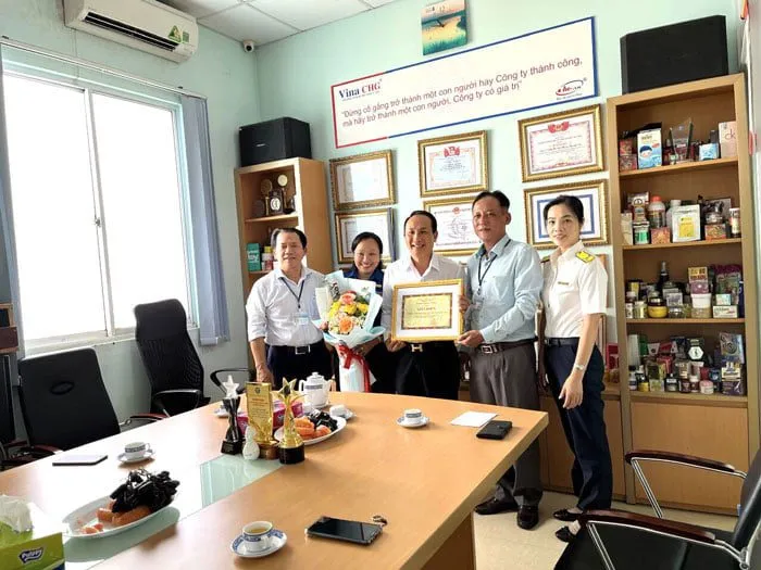 Sản phẩm vinachg_1 thue2021 — Công Ty Cổ Phần Phát Triển Khoa Học Công Nghệ VINA — MST 0306182501
