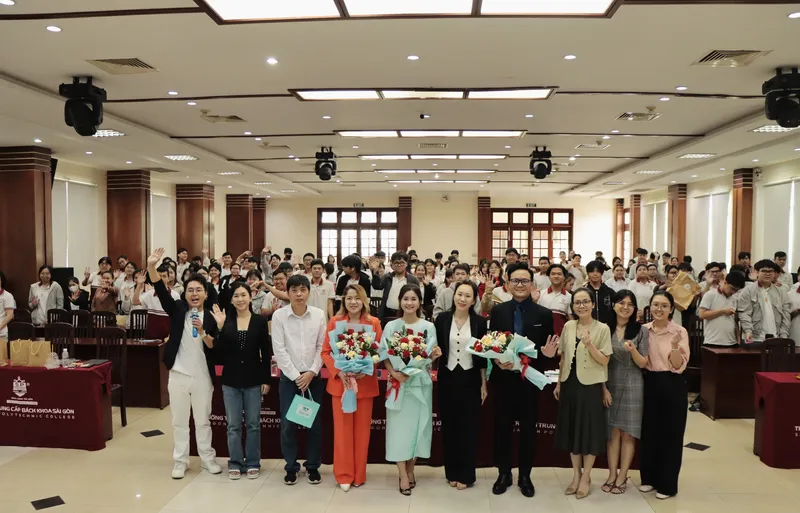 Sản phẩm 597349655_1251647923663608_6341380018128431676_n — Trường Trung Cấp Bách Khoa Sài Gòn — MST 0306353193