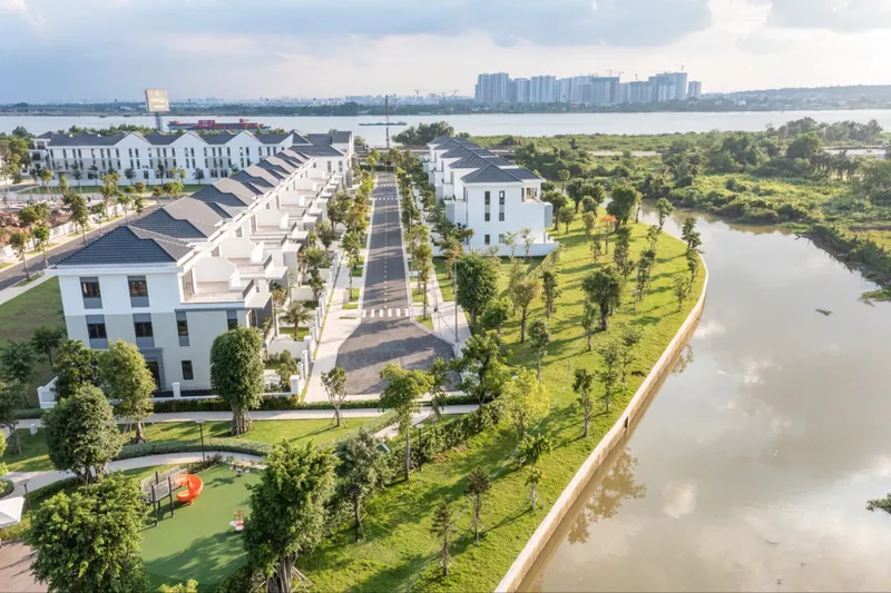 Sản phẩm Aqua City 1 — Ngói Màu Nippon GS - Công Ty Cổ Phần Thương Mại Nắng Vàng — MST 0307083359