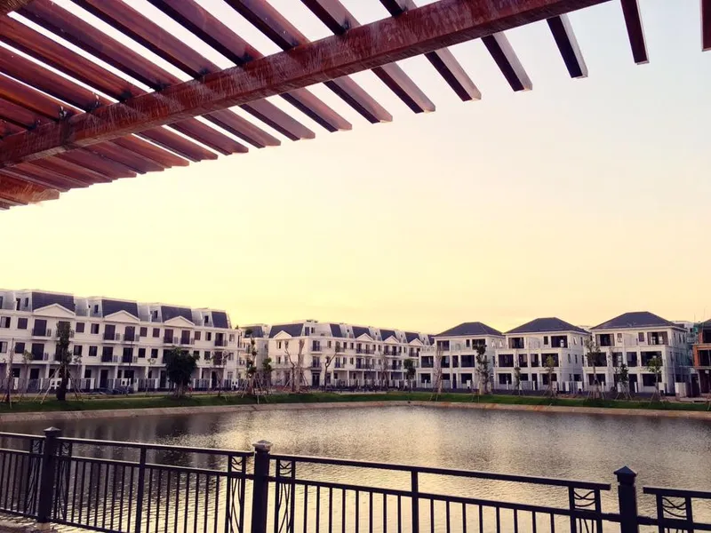 Sản phẩm lake 2 — Ngói Màu Nippon GS - Công Ty Cổ Phần Thương Mại Nắng Vàng — MST 0307083359