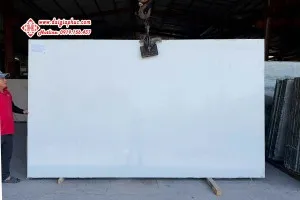 Sản phẩm da quartz nhan tao1 aurora snow — Công Ty TNHH Đại Gia Phúc — MST 0307291969