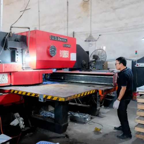 Sản phẩm HINH GIUA — Công Ty TNHH Kỹ Thuật Thương Mại Toàn Phát — MST 0307665685