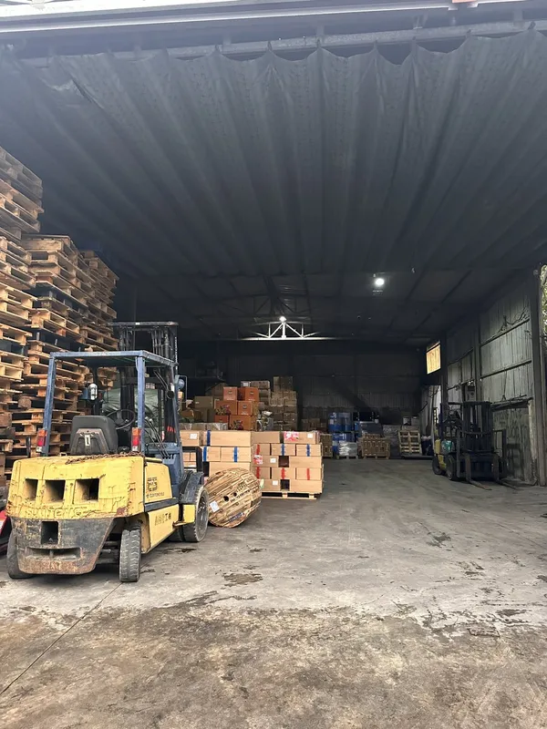 Sản phẩm z5922325610258_f8c9359a05b036760cc83d091137cc22 — Công Ty TNHH Dịch Vụ Vận Tải Thủy Hùng — MST 0307800052
