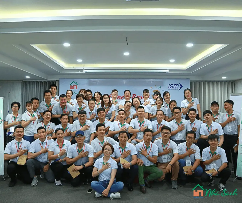 Sản phẩm 8 1 — Công Ty Cổ Phần Dịch Vụ Nhà Sạch — MST 0308996136